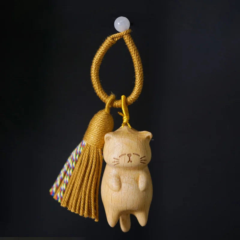 Log Carving Lazy Cat Pendant Beech Gold Sandalwood Blood Cypress Wood Carving Lucky Cat DIY Fringed Keychain