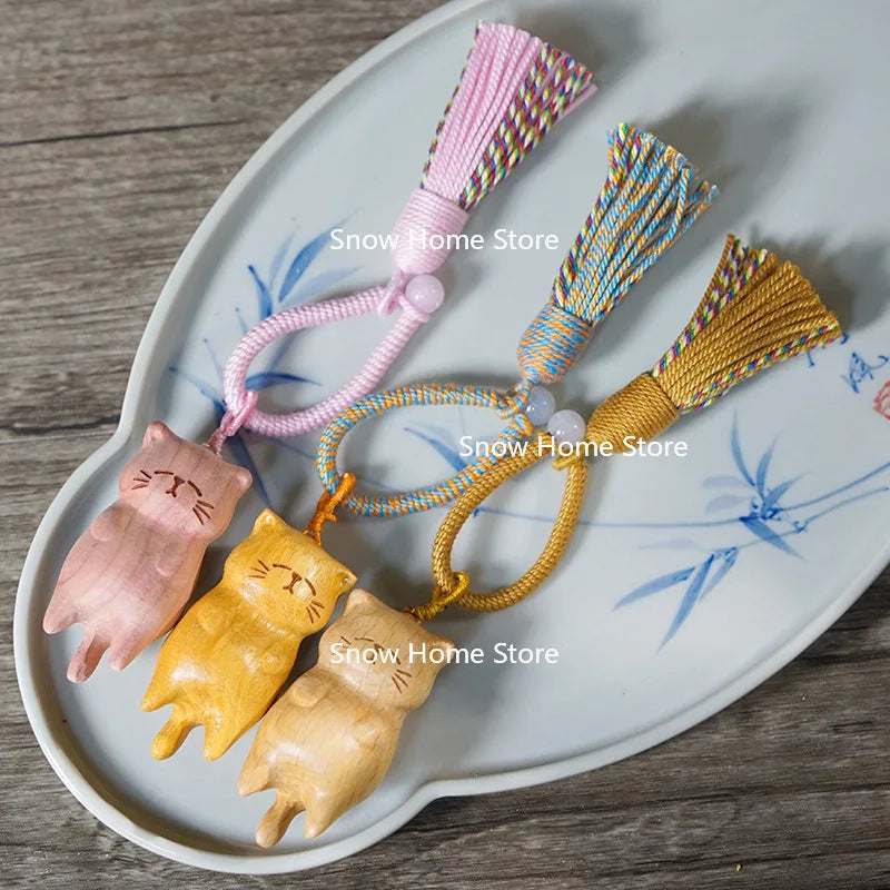 Log Carving Lazy Cat Pendant Beech Gold Sandalwood Blood Cypress Wood Carving Lucky Cat DIY Fringed Keychain